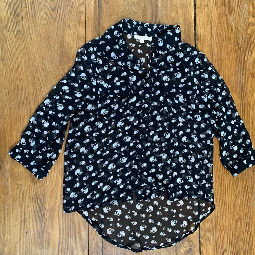 Skull print 3/4 sleeve top